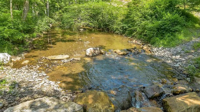 $285,000 | 16 North Old Nc Highway 16, Millers Creek, NC 28651