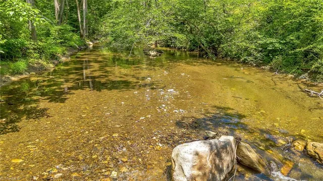 $285,000 | 16 North Old Nc Highway 16, Millers Creek, NC 28651