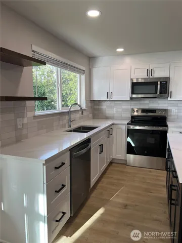 $2,650 | 12003 13th Street Northeast, Lake Stevens, WA 98258