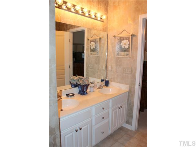 2314 Putters Way Raleigh, NC 27614 - Photo 14 of 25 Gallery Image 14