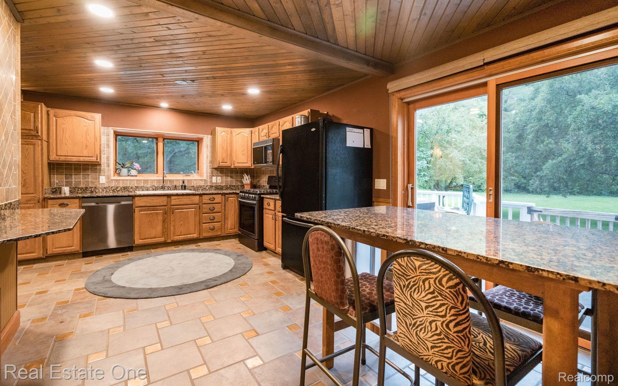 461 Shortridge Avenue Rochester, MI 48307 - Photo 22 of 48 Gallery Image 22