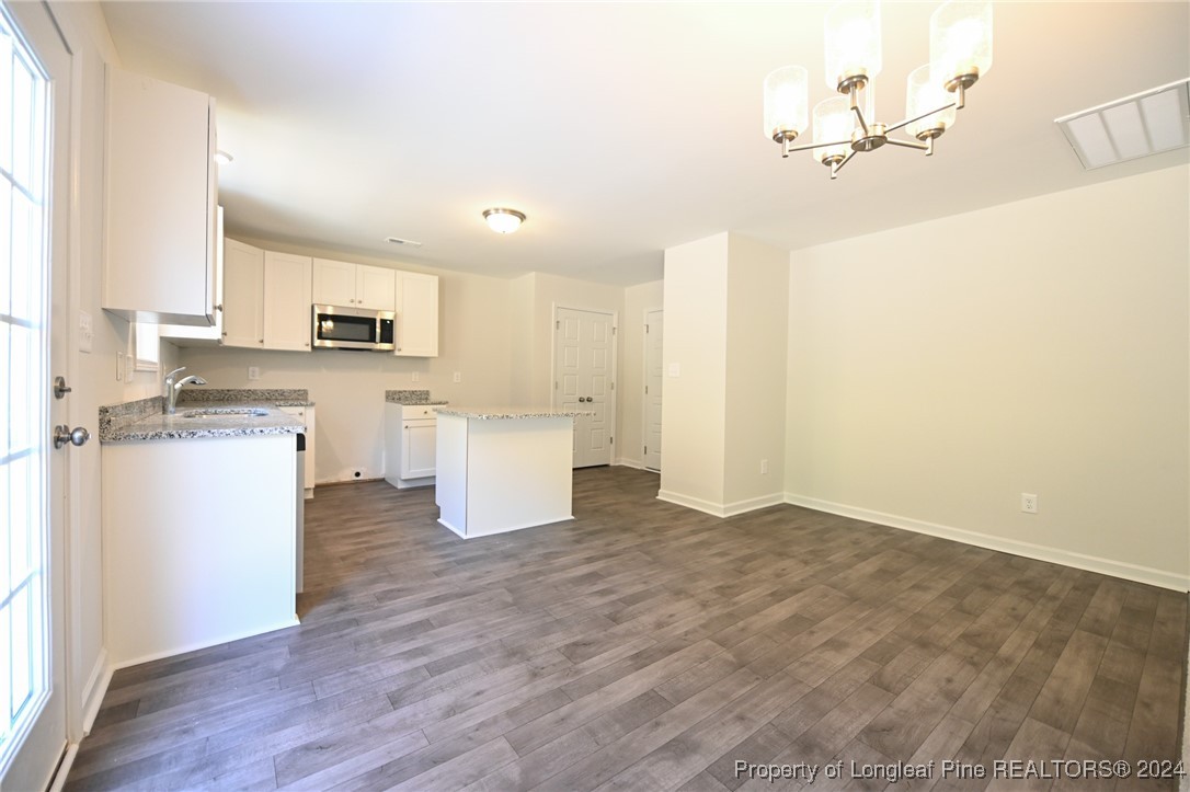 1737 Ragsdale Road Hope Mills, NC 28348 - Photo 10 of 33 Gallery Image 10