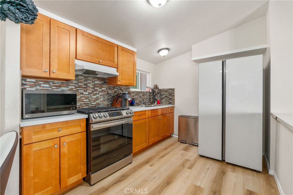 11524 Paramount Road Phelan, CA 92371 - Photo 12 of 34