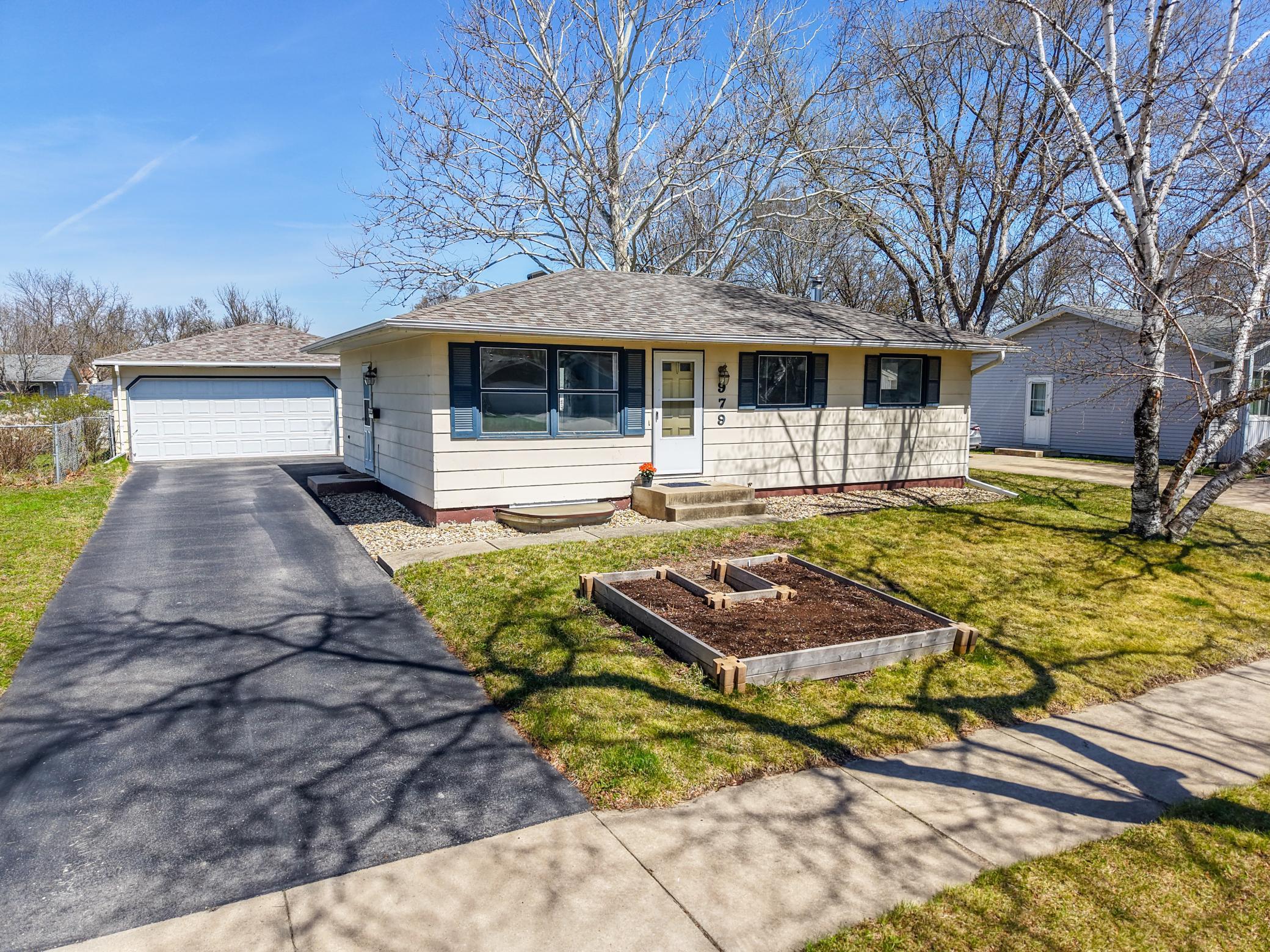 979 18th Street Southeast Rochester, MN 55904 - Photo 1 of 1 Gallery Image 1