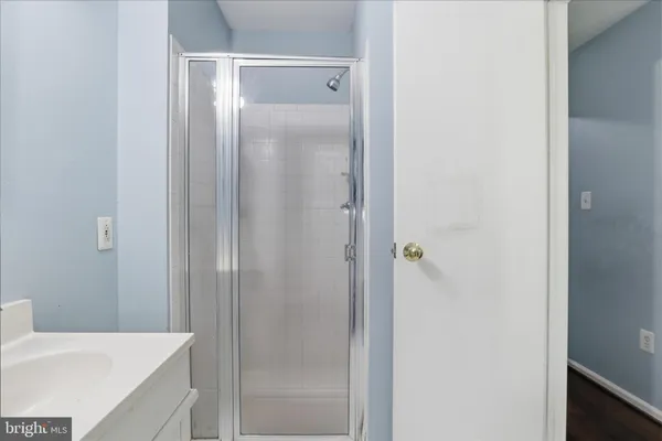 $2,850 | 459 Virginia Avenue, Herndon, VA 20170