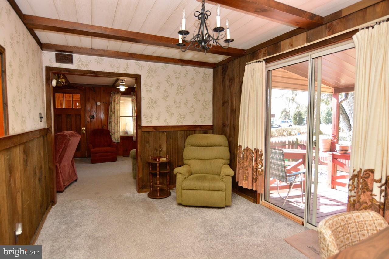 1435 Fern Avenue Reading, PA 19607 - Photo 9 of 22