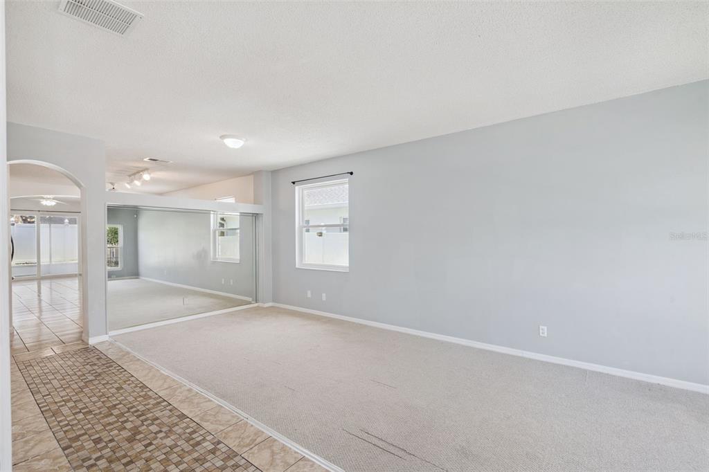 656 Whitetail Loop Apopka, FL 32703 - Photo 5 of 24