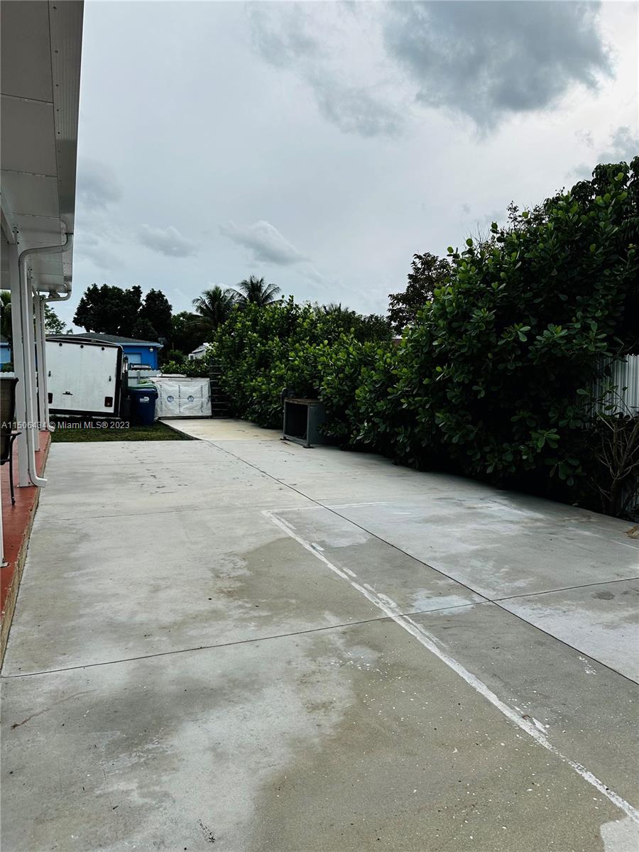 26232 Southwest 124th Place Homestead, FL 33032 - Photo 30 of 33 a view of the ocean