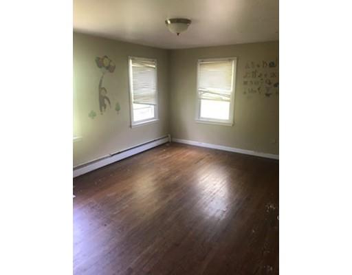 2 Summit Ridge Road Sturbridge, MA 01566 - Photo 12 of 26 Gallery Image 12