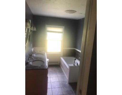2 Summit Ridge Road Sturbridge, MA 01566 - Photo 10 of 26 Gallery Image 10