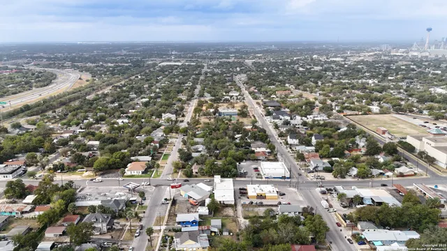 $525,000 | 1426 South New Braunfels Avenue, San Antonio, TX 78210