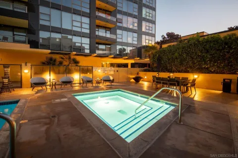 $2,124,900 | 1325 Pacific Highway, Unit 1902, San Diego, CA 92101