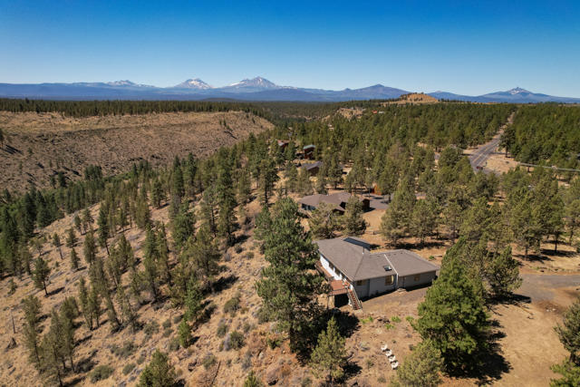 17475 Mountain View Road Sisters, OR 97759 - Photo 27 of 30 17475 Mountain View Road-27