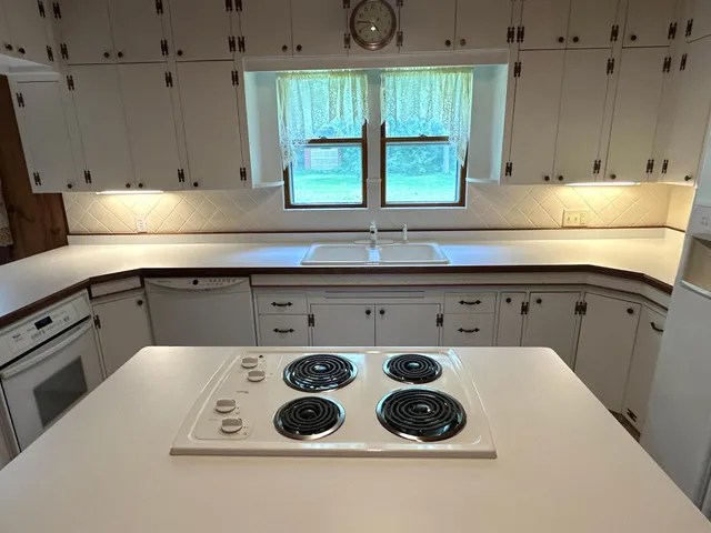 $155,000 | 58454 220 Street, Austin, MN 55912