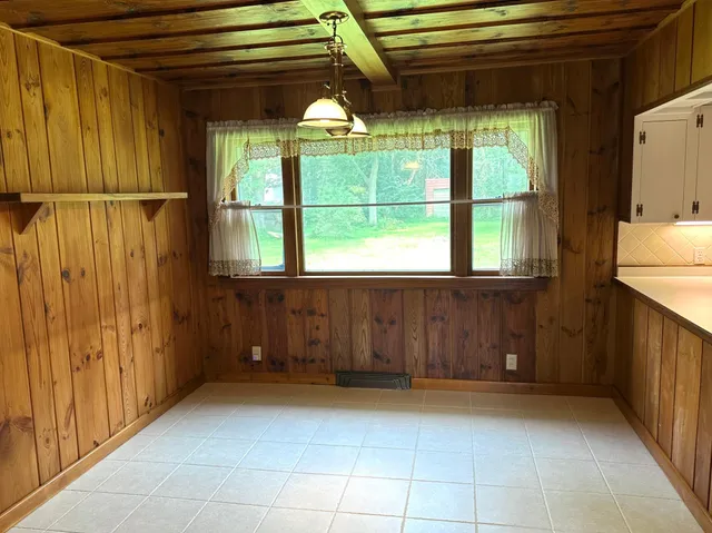 $155,000 | 58454 220 Street, Austin, MN 55912