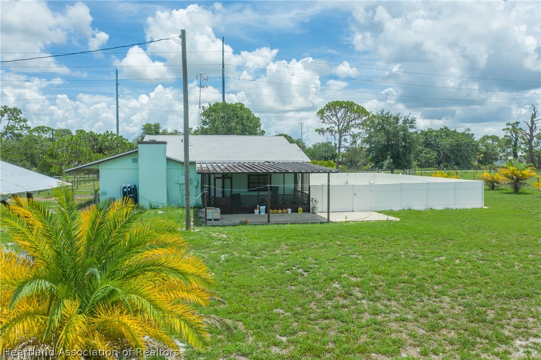 9311 Payne Road Sebring, FL 33875 - Photo 4 of 32 Gallery Image 4