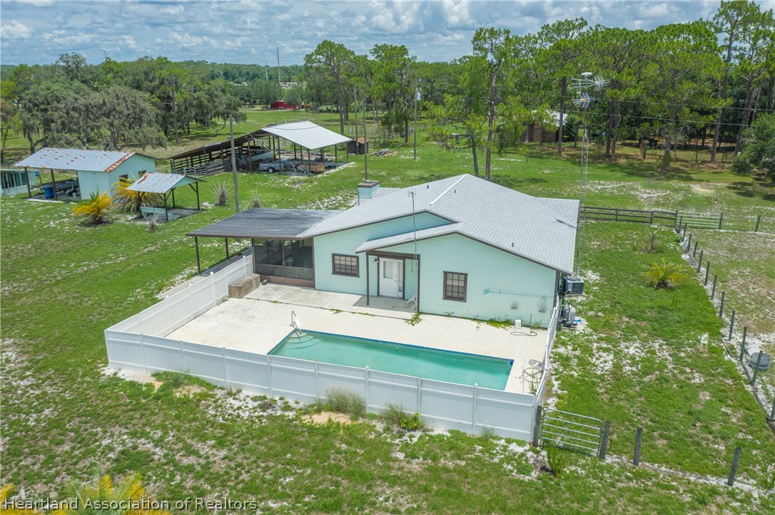 9311 Payne Road Sebring, FL 33875 - Photo 5 of 32 Gallery Image 5