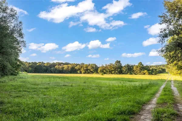 $499,000 | 9754 Farm To Market Road 1251, Henderson, TX 75652