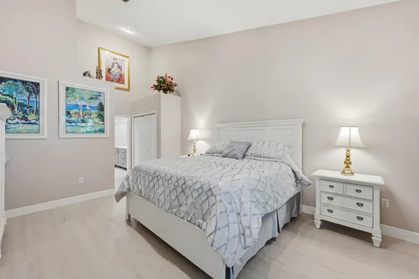 $574,999 | 4115 Carriage Drive, Unit P2, Pompano Beach, FL 33069