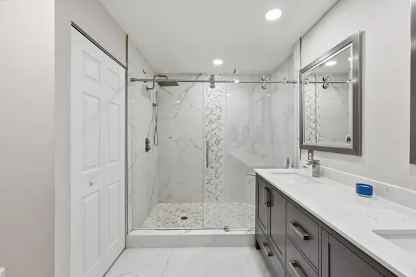 $574,999 | 4115 Carriage Drive, Unit P2, Pompano Beach, FL 33069