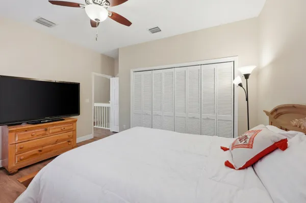 $574,999 | 4115 Carriage Drive, Unit P2, Pompano Beach, FL 33069