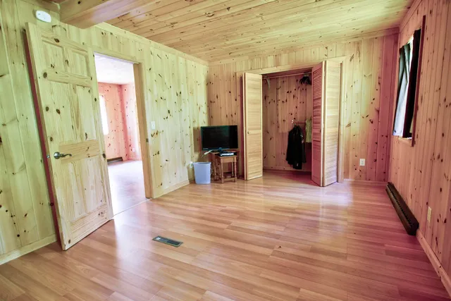 $829,000 | 3055 Van Vac Road, Ely, MN 55731