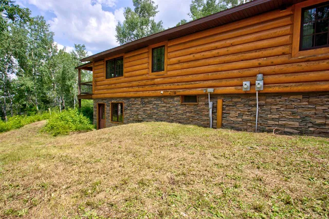 $829,000 | 3055 Van Vac Road, Ely, MN 55731