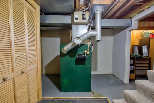 $799,000 | 3055 Van Vac Road, Ely, MN 55731