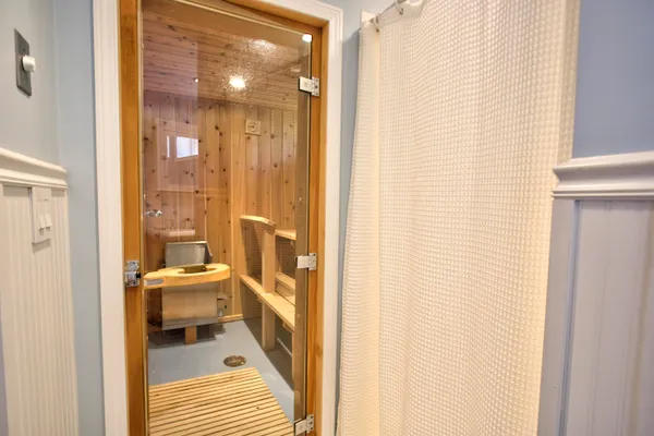 $799,000 | 3055 Van Vac Road, Ely, MN 55731