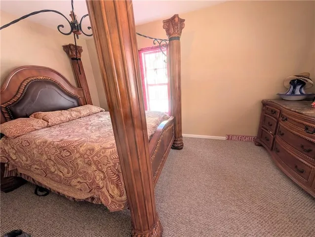 $135,000 | 410 South Chestnut Street, Iola, KS 66749