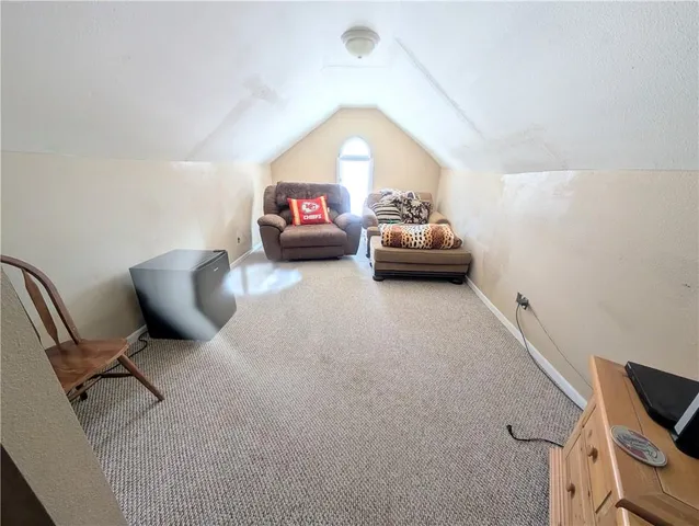 $135,000 | 410 South Chestnut Street, Iola, KS 66749