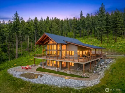 $1,795,000 | 239 Foxridge Lane, Leavenworth, WA 98826