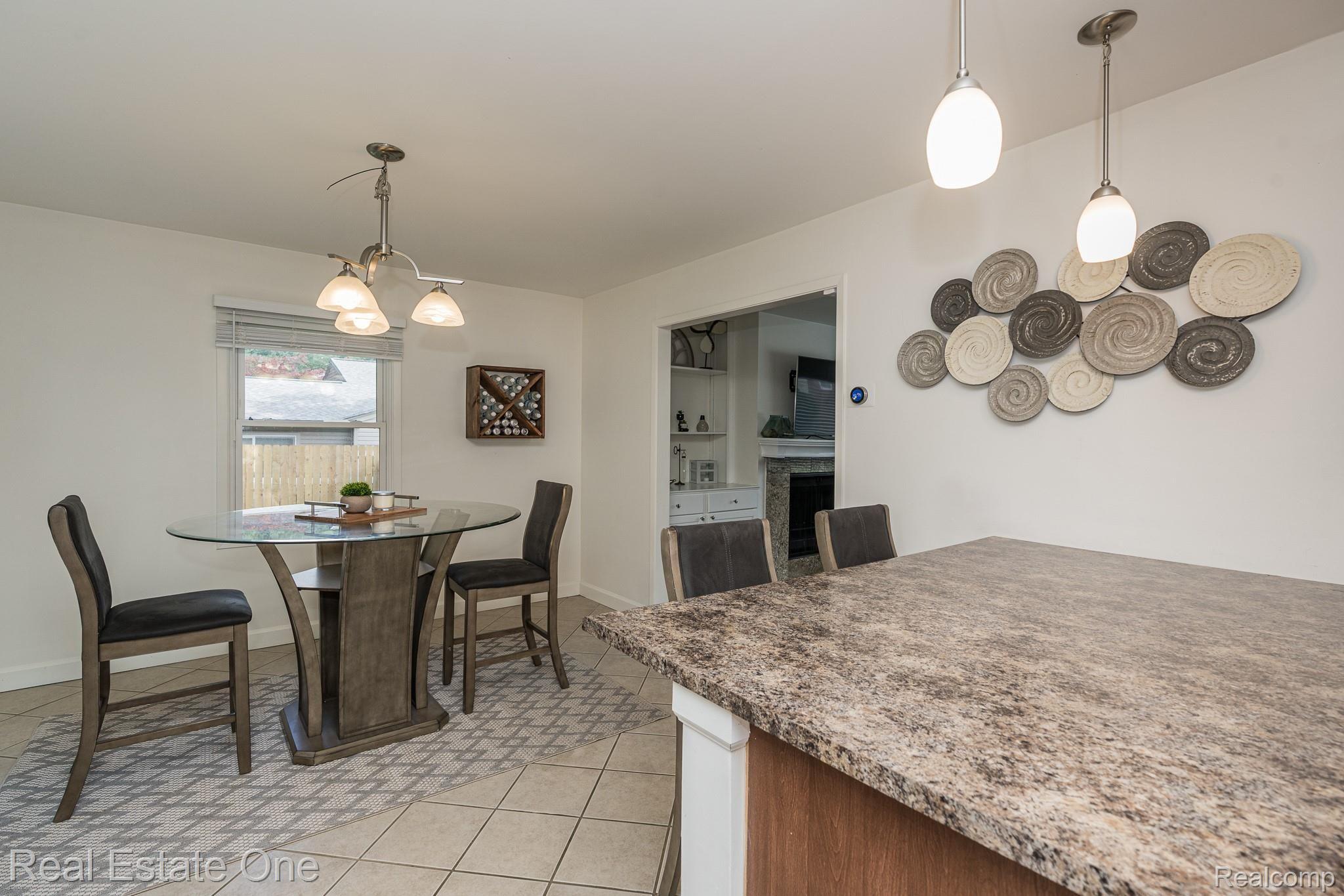 3268 Warick Road Royal Oak, MI 48073 - Photo 16 of 40 View from the kitchen.