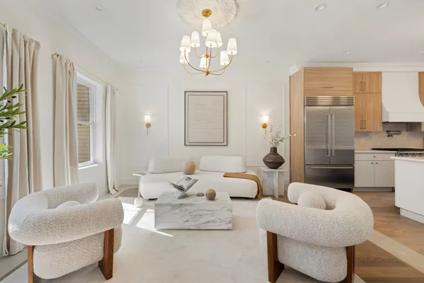 $2,850,000 | 168 Grand Street, Jersey City, NJ 07302