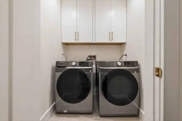 $2,850,000 | 168 Grand Street, Jersey City, NJ 07302