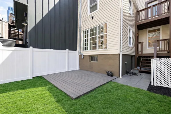 $2,850,000 | 168 Grand Street, Jersey City, NJ 07302