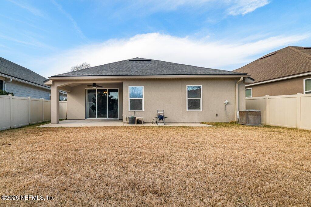 14042 Carson Court Jacksonville, FL 32224 - Photo 32 of 37 a house with yard