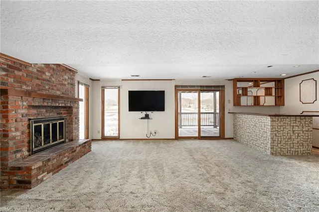 $435,000 | 3628 Northeast Basswood Drive, Lee's Summit, MO 64064