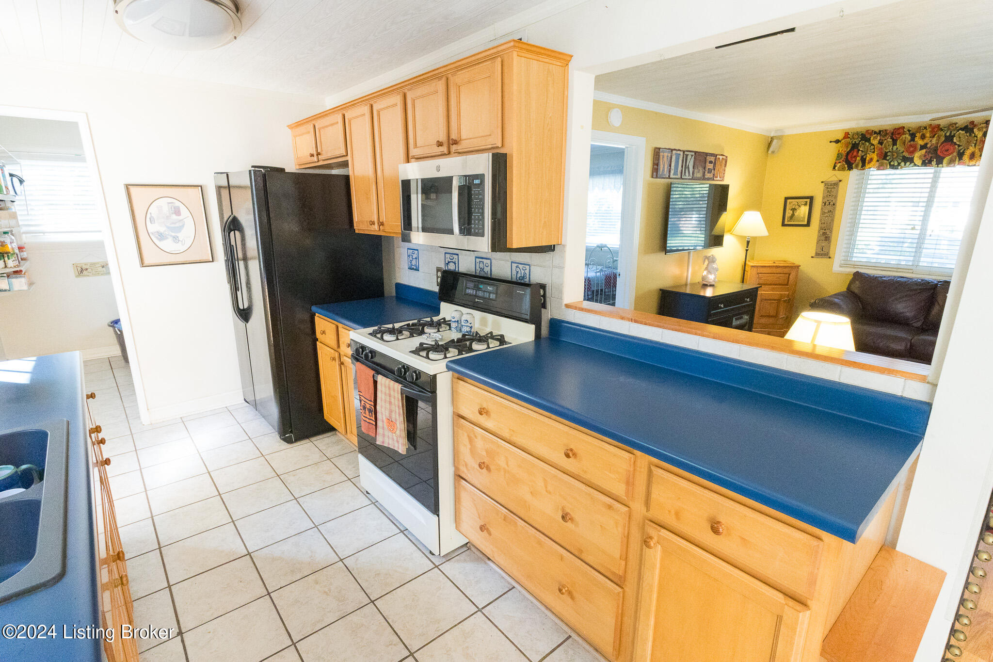 4608 Palma Road Louisville, KY 40272 - Photo 13 of 56 812A9833