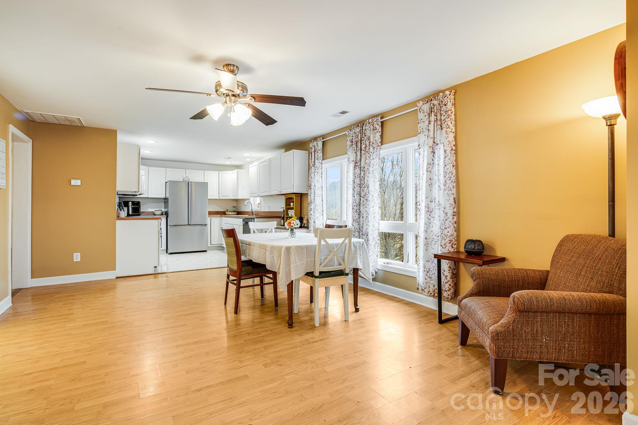 195 Whitmire Road Brevard, NC 28712 - Photo 5 of 32 Gallery Image 5