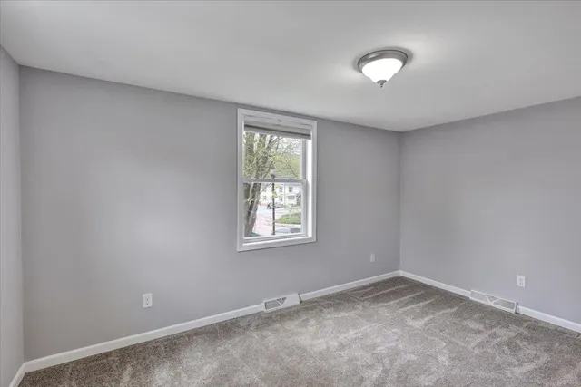 $274,900 | 126 O'Hear Court, Unit 126, Waterbury, VT 05676