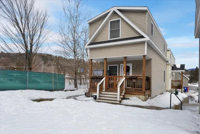 $274,900 | 126 O'Hear Court, Unit 126, Waterbury, VT 05676