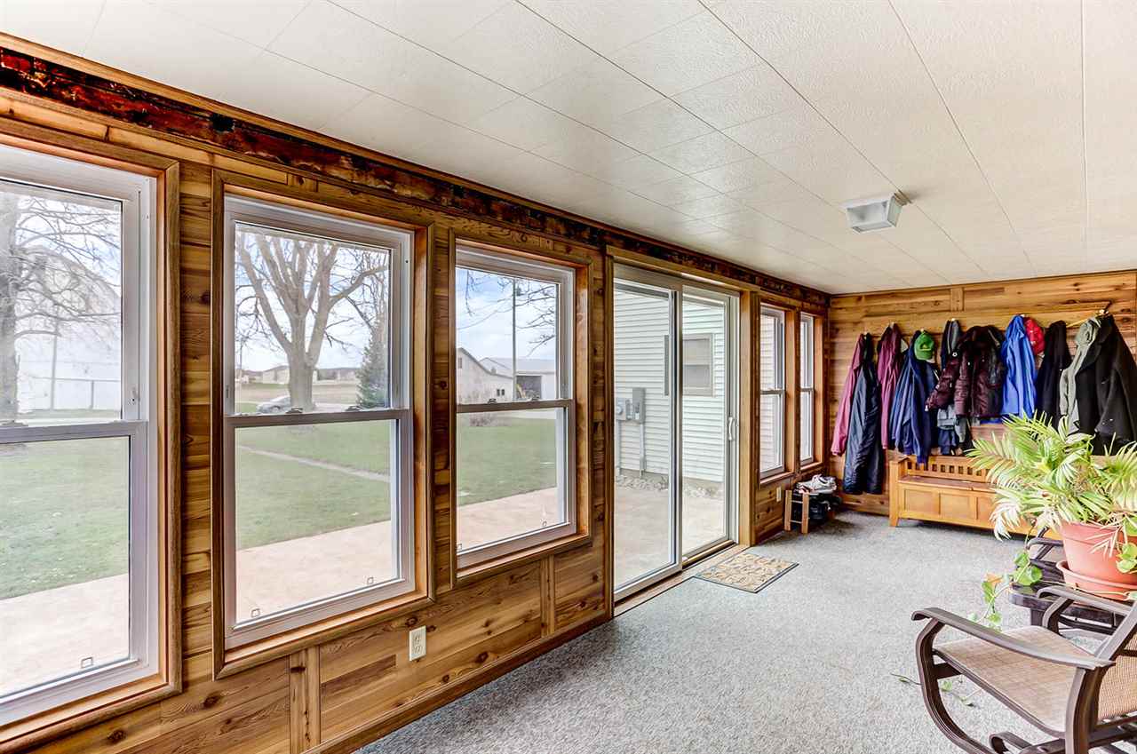 3915 Woods Road Fort Wayne, IN 46818 - Photo 16 of 30