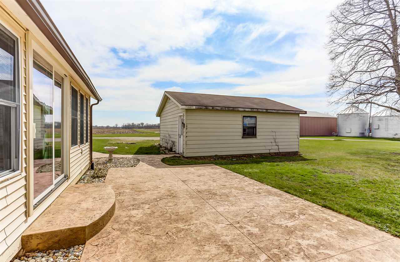 3915 Woods Road Fort Wayne, IN 46818 - Photo 26 of 30