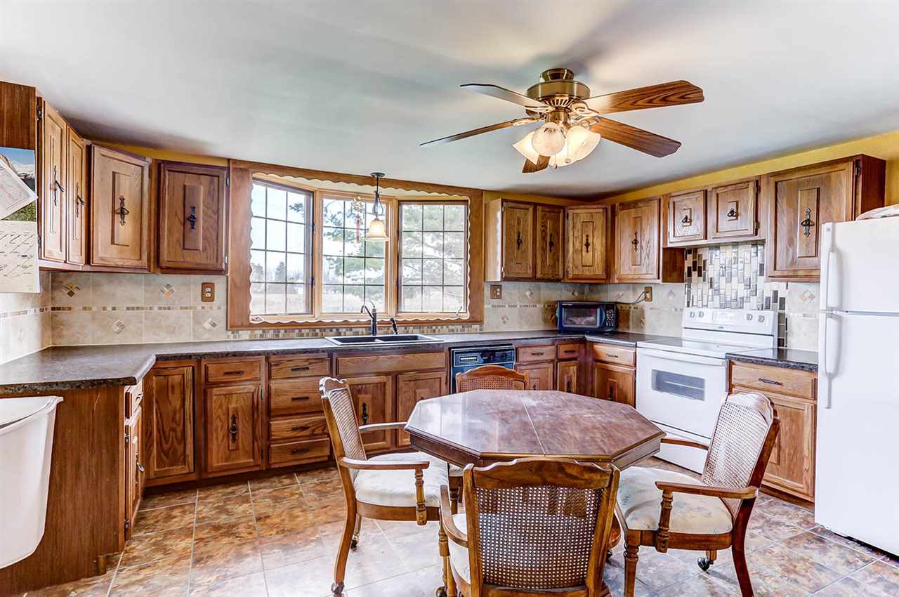 3915 Woods Road Fort Wayne, IN 46818 - Photo 8 of 30