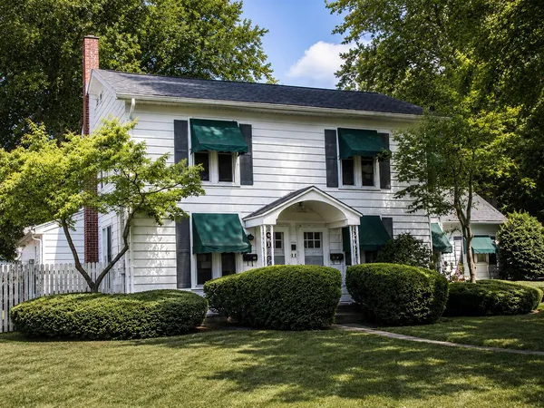 $169,900 | 16 High School Avenue, Shelby, OH 44875