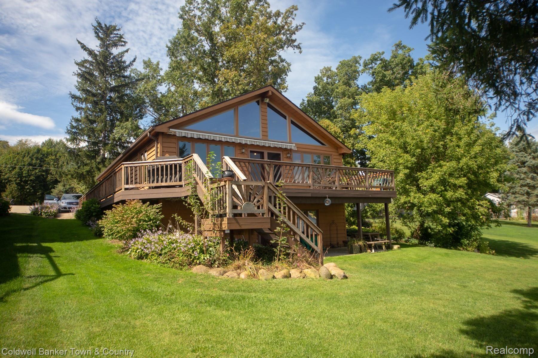 5874 Bullard Road Fenton, MI 48430 - Photo 39 of 51 IMG_8811.JPG
