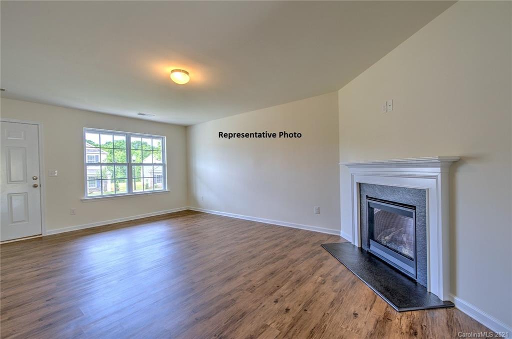 7141 Finnigan Road Charlotte, NC 28215 - Photo 2 of 17 Gallery Image 2