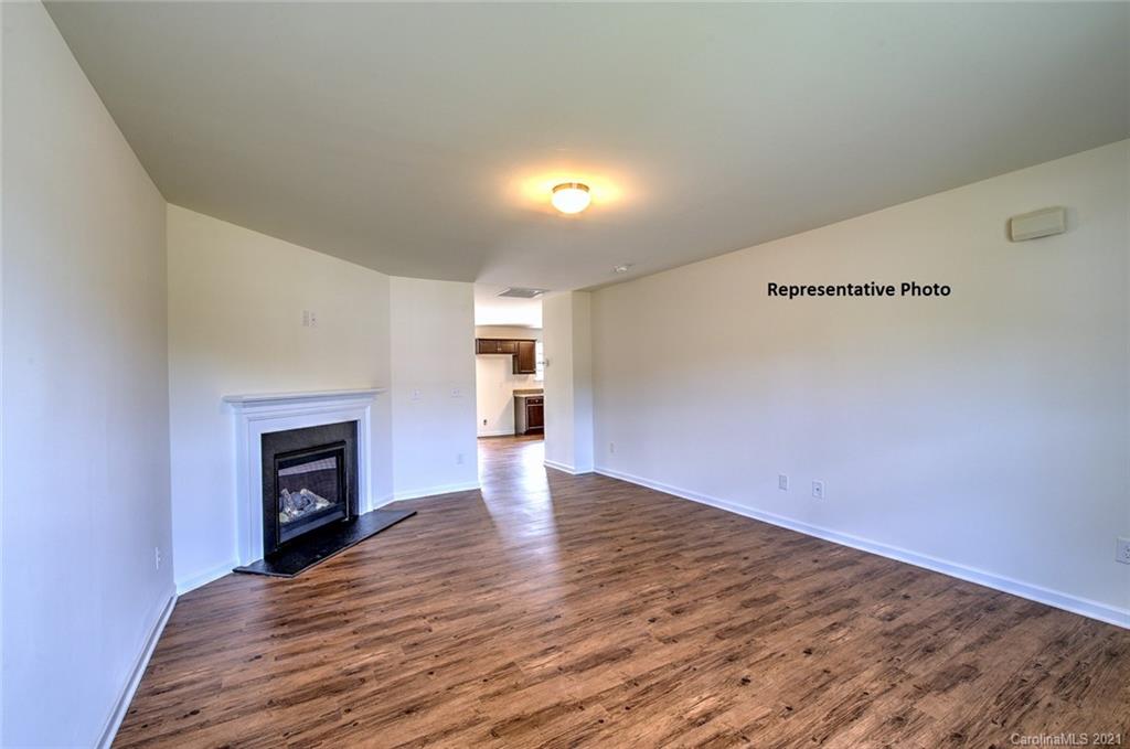 7141 Finnigan Road Charlotte, NC 28215 - Photo 3 of 17 Gallery Image 3