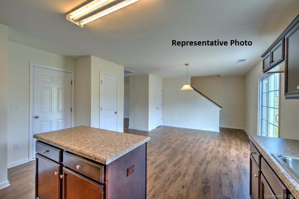 7141 Finnigan Road Charlotte, NC 28215 - Photo 5 of 17 Gallery Image 5